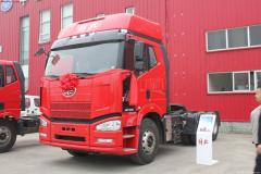 2013款解放 J6P重卡 420馬力 6X4 牽引車(國(guó)四 重載型)(CA4250P66K24T1A1HE4)