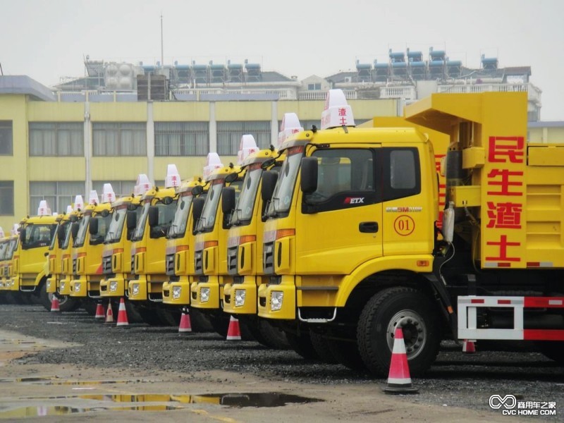 2014年我國卡車企業(yè)角逐渣土車市場